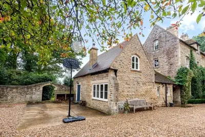 Little Faringdon, Lechlade, GL7