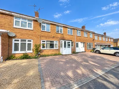 Latchetts Shaw, Basildon, SS16
