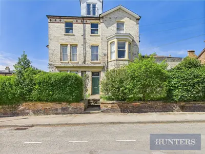 Cromwell Terrace, Scarborough, YO11