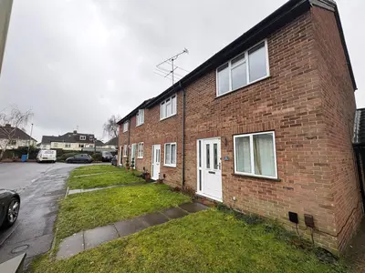 Brindle Close, Aldershot, Hampshire, GU11 3UF