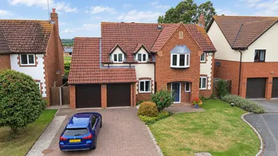 Mandalay Drive, Norton, GL2