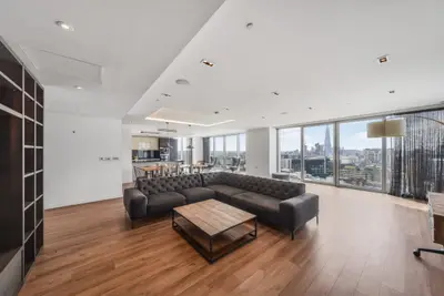 Cashmere House, London, E1