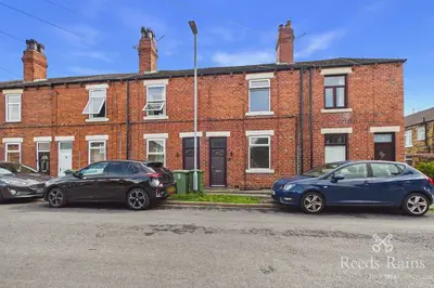 Oakwood Drive, Rothwell, West Yorkshire, LS26