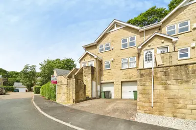 Newlay Wood Rise, Horsforth, Leeds
