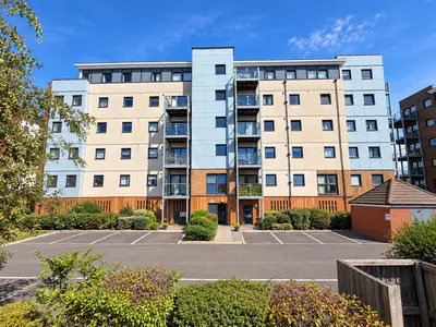 Groombridge Avenue, Eastbourne, East Sussex, BN22 7FF