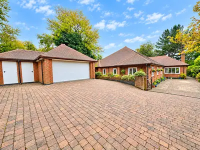 Dawstone Road, Heswall, CH60