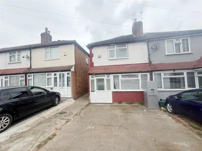 Lansbury Drive, Hayes