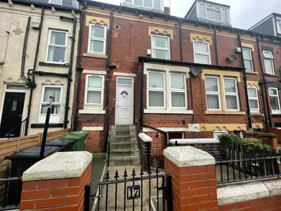 St. Hildas Place, Leeds, LS9