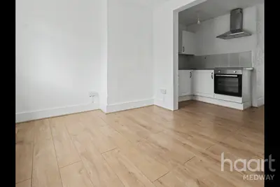 Taunton Road, DA11