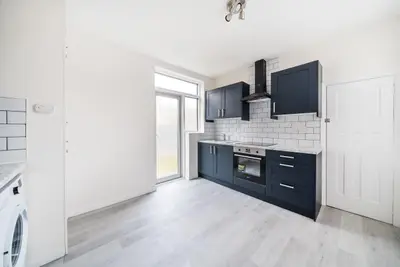 Vale Crescent, Kingston Vale, London, SW15