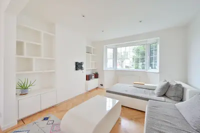 65 Templecombe Way, London