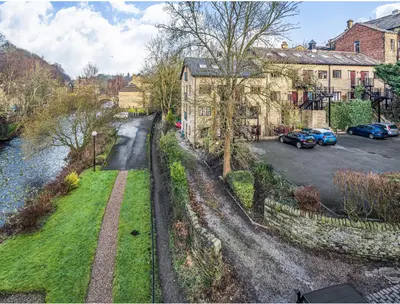 Ferrand Lane, Bingley, BD16
