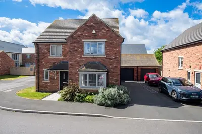 Coles Close, Little Harrowden, NN9