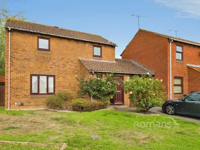 Chilcombe Way, Lower Earley, RG6