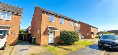 Tendring Avenue, Rayleigh, Essex, SS6 9SB