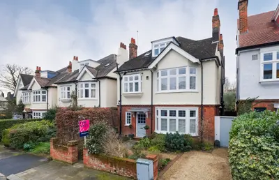 Oakcroft Road, London, SE13