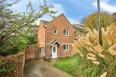 Chestnut Close, Ventnor, PO38