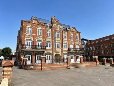 The Grand apartments, Leigh-on-sea, SS9