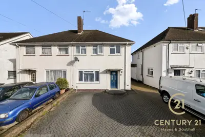 Regent Avenue, UB10