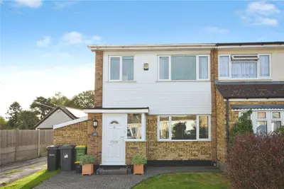 Connaught Road, Rayleigh, SS6
