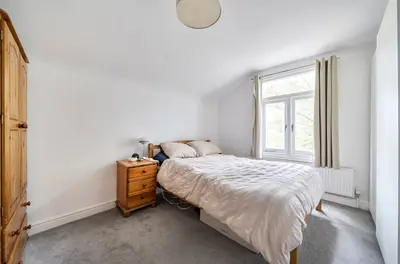 Waller Road, London, SE14
