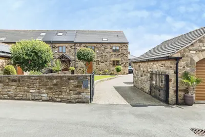 Middlecliff Lane, Little Houghton, BARNSLEY