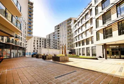 Guildford Road, Woking, GU22