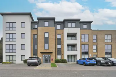 Flat 4, Dome Mews, Watford