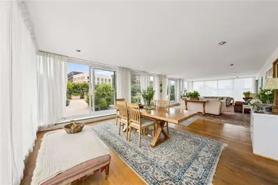 Smugglers Way, London, SW18 1EB