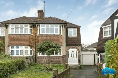 Wycherley Crescent, New Barnet, EN5