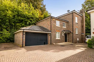 The Paddock, Itchen Abbas, SO21