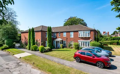 Fulshaw Park, Wilmslow, Cheshire, SK9 1QH