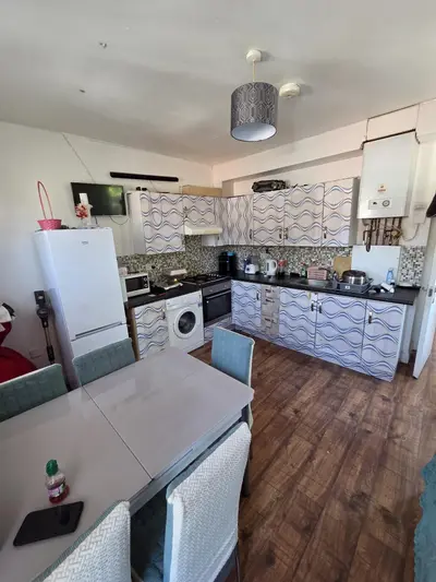 Higham Hill Road, London, E17