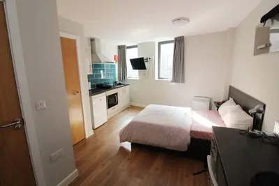 Queen Street, Available April, S1