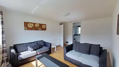 Calder Crescent, Edinburgh, EH11