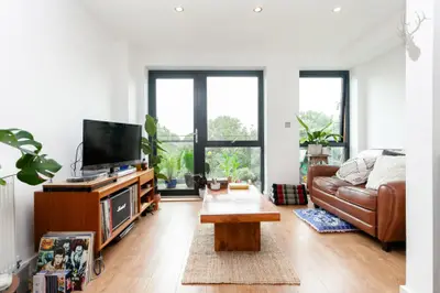 Polydamas Close, London, E3