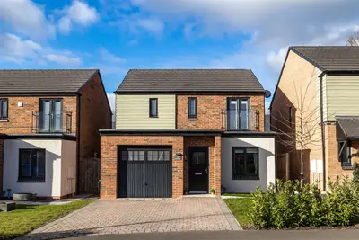 Holmes Row, Jameson Manor, NE20