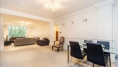 Park Road, Regents Park, NW8 7HY