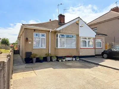 Philip Road, Rainham, Kent RM13 8LT