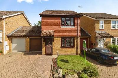 Cypress Grove, Tunbridge Wells, Kent, TN2