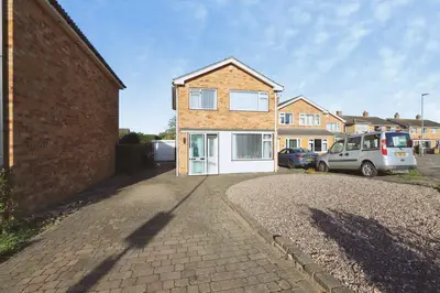 Shirley Drive, Syston, LE7