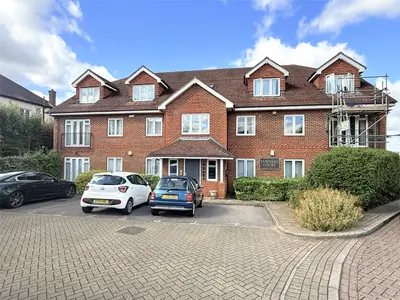 Carpenters Close, Barnet, Hertfordshire, EN5 1EW