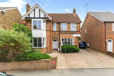 Anyards Road, Cobham, Surrey, KT11