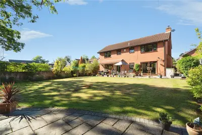 Lyndhurst Road, Ashurst, SO40