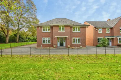Mary Slater Road, Lichfield, WS13