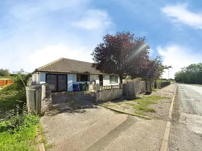 Fewcott Road, Fritwell, OX27