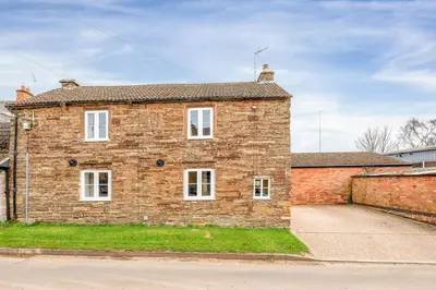Owston Road, Knossington, LE15