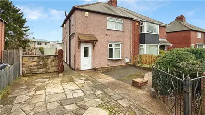 Strafford Street, Darton, S75