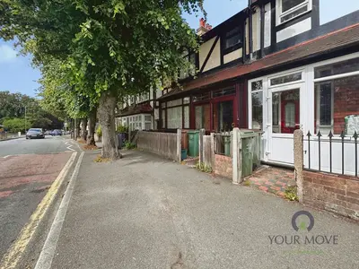 Woodcote Road, Wallington, SM6