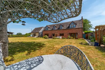 Woodhouses, Yoxall, DE13